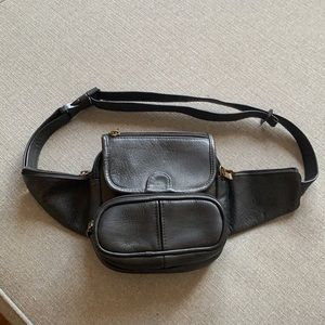 Men’s leather belt bag